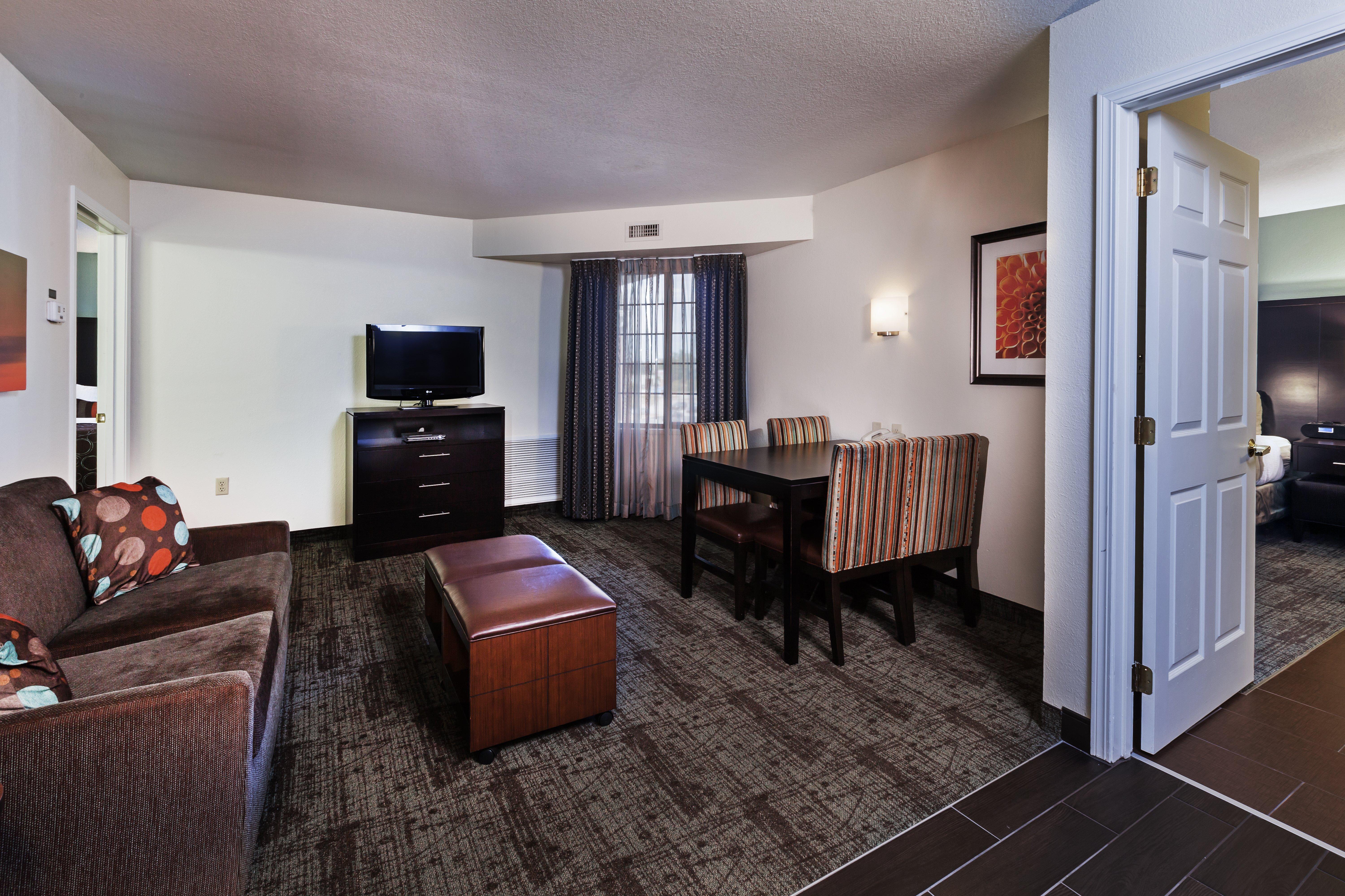 Staybridge Suites Tulsa-Woodland Hills, An Ihg Hotel Exterior photo